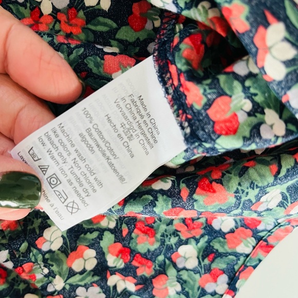 Liberty of London x J Crew Sarah Floral Shirt• Sz 4 - Picture 5 of 6